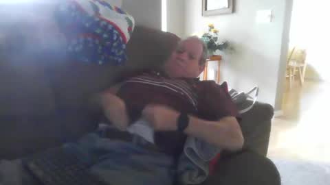 Snapshot of hvl13 chatting on October 10, 2025, 9:14 pm hvl13 online show from October 10, 2025, 9:14 pm