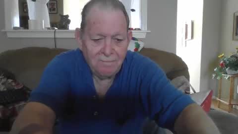 Snapshot of hvl13 chatting on October 24, 2025, 7:32 pm hvl13 online show from October 24, 2025, 7:32 pm