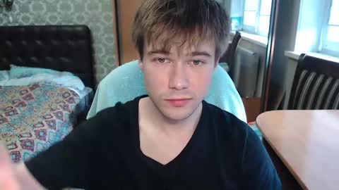 Tom online show from May 8, 2026, 11:37 am