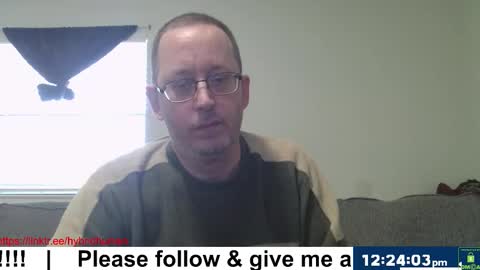 Snapshot of hybridhuman666 chatting on December 14, 2025, 6:23 pm Bob Anderson online show from December 14, 2025, 6:23 pm