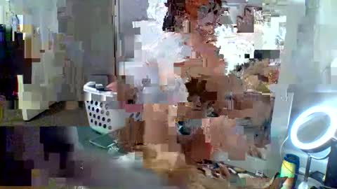 hydiejo777 online show from October 3, 2025, 9:45 pm
