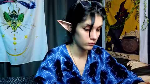 Hyeon Jin online show from January 17, 2025, 9:28 pm