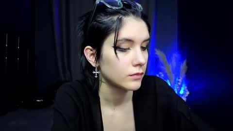 Hyeon Jin online show from March 4, 2025, 8:16 pm