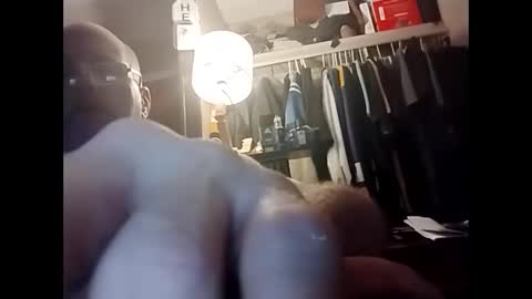 Teejay1971 online show from September 10, 2025, 10:10 pm