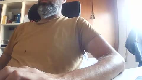 Snapshot of hyperpau chatting on September 16, 2025, 8:15 am Hyperpau online show from September 16, 2025, 8:15 am