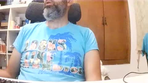 Snapshot of hyperpau chatting on September 18, 2025, 2:57 am Hyperpau online show from September 18, 2025, 2:57 am