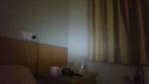 Snapshot of hypnoticlily chatting on April 8, 2026, 11:27 pm hypnoticlily online show from April 8, 2026, 11:27 pm