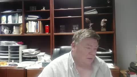 Snapshot of hypnotizing4u chatting on November 28, 2025, 3:47 pm hypnotizing4u online show from November 28, 2025, 3:47 pm