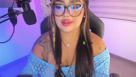Ari online show from April 9, 2026, 2:11 am