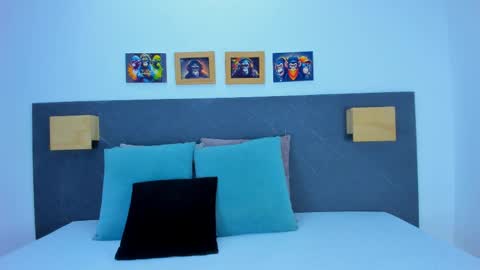 The Dolls online show from April 10, 2026, 7:40 pm