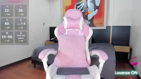 Snapshot of i_am_karoll chatting on October 28, 2025, 7:49 pm karoll online show from October 28, 2025, 7:49 pm