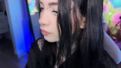 Snapshot of i_died_again chatting on July 3, 2026, 9:27 am Asya online show from July 3, 2026, 9:27 am