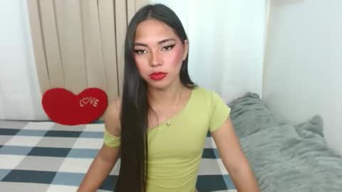 25tks and HIT ME UP OR GET ONE OF MY SOCIALS online show from May 7, 2026, 1:27 pm