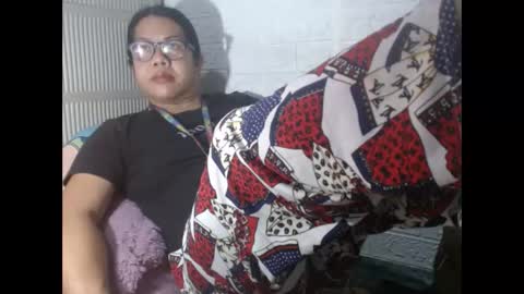 Snapshot of i_drain_u_bitch chatting on February 6, 2025, 12:43 am jamaeca online show from February 6, 2025, 12:43 am