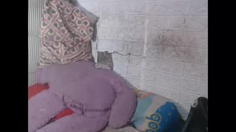 Snapshot of i_drain_u_bitch chatting on September 18, 2025, 1:18 am jamaeca online show from September 18, 2025, 1:18 am