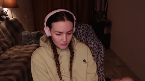 elisabeth online show from December 14, 2024, 12:01 pm