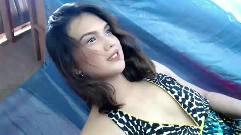 iam_emcy online show from June 11, 2026, 3:48 am