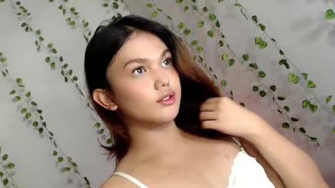 iam_emcy online show from July 15, 2026, 7:02 am