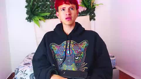 Snapshot of iam_lukas__ chatting on October 17, 2025, 2:59 am iam_lukas__ online show from October 17, 2025, 2:59 am