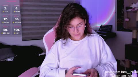 Snapshot of iam_nikki chatting on December 5, 2024, 10:01 am On instagram Imm NikkiHelp me reach 100 likes online show from December 5, 2024, 10:01 am