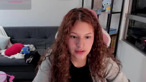 Snapshot of iam_nikki chatting on April 15, 2026, 2:40 am On instagram Imm NikkiHelp me reach 100 likes online show from April 15, 2026, 2:40 am