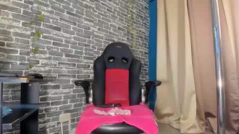 Samy   online show from November 13, 2025, 11:53 am