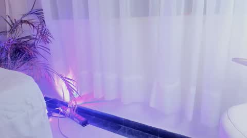 sofi online show from December 15, 2025, 7:18 pm