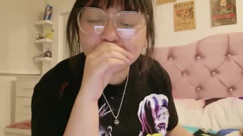 Snapshot of iam_zoechan chatting on June 23, 2026, 1:47 am Zoe 3 online show from June 23, 2026, 1:47 am