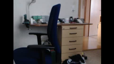 Snapshot of iamachim chatting on June 17, 2026, 6:09 pm iamachim online show from June 17, 2026, 6:09 pm