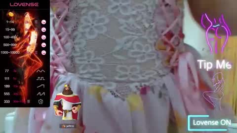 Snapshot of iamdaddyissues chatting on October 24, 2025, 7:49 am Alice online show from October 24, 2025, 7:49 am