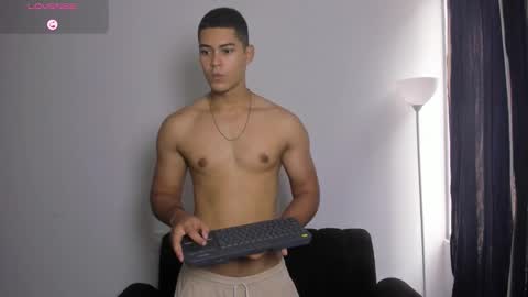 Snapshot of iamdylan777 chatting on March 5, 2026, 1:40 pm Dylan independent model online show from March 5, 2026, 1:40 pm