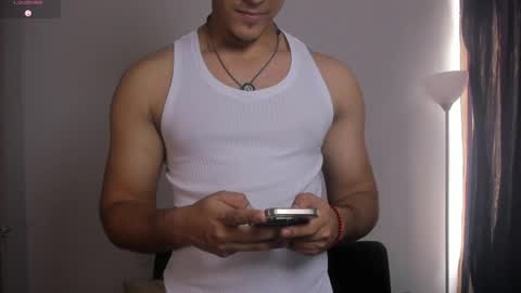 Snapshot of iamdylan777 chatting on April 7, 2026, 4:29 pm Dylan independent model online show from April 7, 2026, 4:29 pm