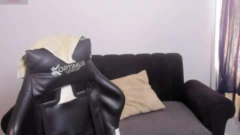 Snapshot of iamdylan777 chatting on April 9, 2026, 4:23 pm Dylan independent model online show from April 9, 2026, 4:23 pm