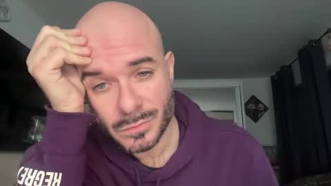 Snapshot of iamffurio chatting on February 11, 2026, 4:12 pm IamFFurio online show from February 11, 2026, 4:12 pm