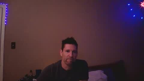 iamhereandnow online show from October 31, 2025, 4:57 am