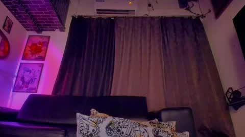 Snapshot of iamjazzmine chatting on April 4, 2026, 5:49 am Miss Jazzmine online show from April 4, 2026, 5:49 am