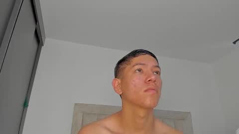 Juliiiiian online show from March 3, 2026, 11:38 am