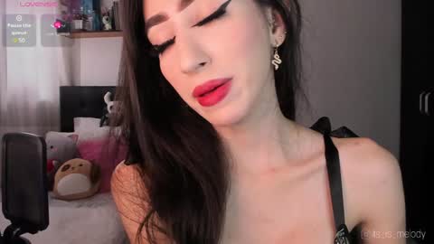 Mel  online show from February 5, 2025, 5:20 pm