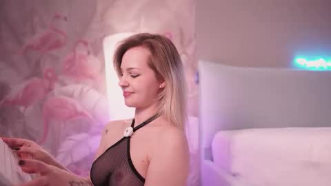 Snapshot of iamninamint chatting on February 20, 2026, 7:03 pm Nina online show from February 20, 2026, 7:03 pm