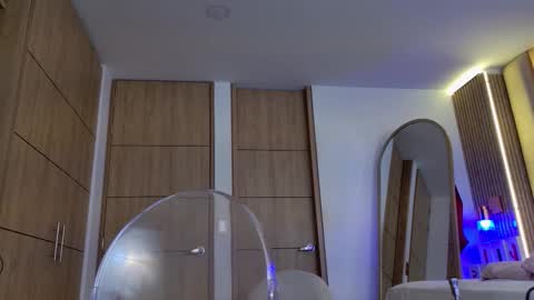 Snapshot of iamnyxy_ chatting on November 13, 2025, 11:09 am Nyxy online show from November 13, 2025, 11:09 am