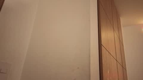 Snapshot of iamnyxy_ chatting on January 7, 2026, 1:02 pm Nyxy online show from January 7, 2026, 1:02 pm