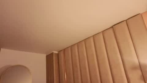 Nyxy online show from March 18, 2026, 11:35 am