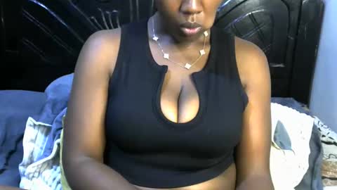 Snapshot of iampolca chatting on November 9, 2025, 10:30 pm iampolca online show from November 9, 2025, 10:30 pm