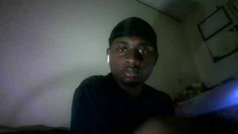 Snapshot of iamryan995442 chatting on March 25, 2026, 8:15 pm iamryan995442 online show from March 25, 2026, 8:15 pm