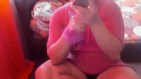 Snapshot of iamsuprememistress chatting on November 16, 2025, 7:47 am MADAM MISTRESS ASIANA online show from November 16, 2025, 7:47 am