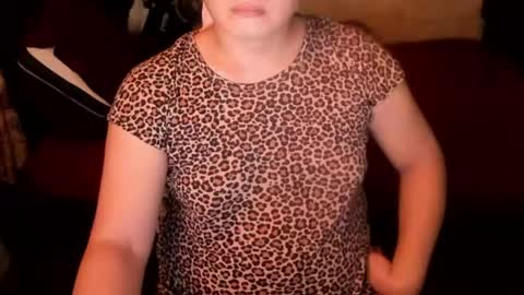 Snapshot of iamsuprememistress chatting on May 18, 2026, 2:12 pm MADAM MISTRESS ASIANA online show from May 18, 2026, 2:12 pm