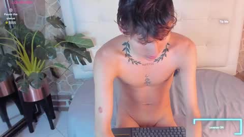 Snapshot of iamthiagox chatting on January 20, 2025, 6:31 am Thiago online show from January 20, 2025, 6:31 am