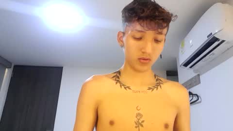 Snapshot of iamthiagox chatting on January 27, 2025, 3:04 am Thiago online show from January 27, 2025, 3:04 am