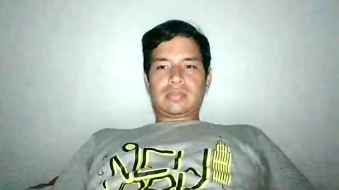 Snapshot of ian_andres_ chatting on May 19, 2026, 1:00 am Ian-Andres online show from May 19, 2026, 1:00 am