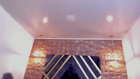 IAN CASTILLO online show from February 4, 2026, 11:16 am